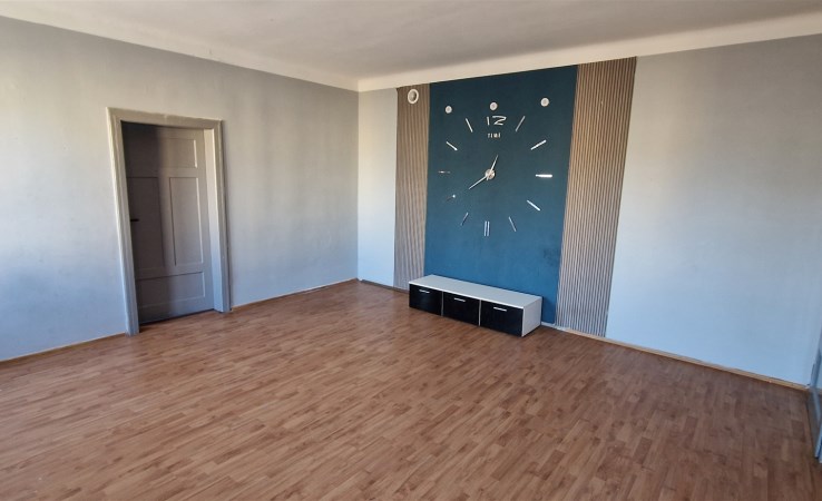 mieszkanie na sprzedaż - Tomaszów Mazowiecki